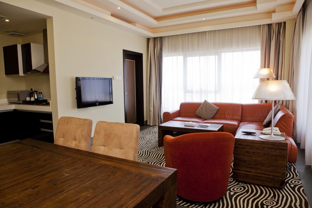 Al Raya Suites Hotel Manama Eksteriør billede