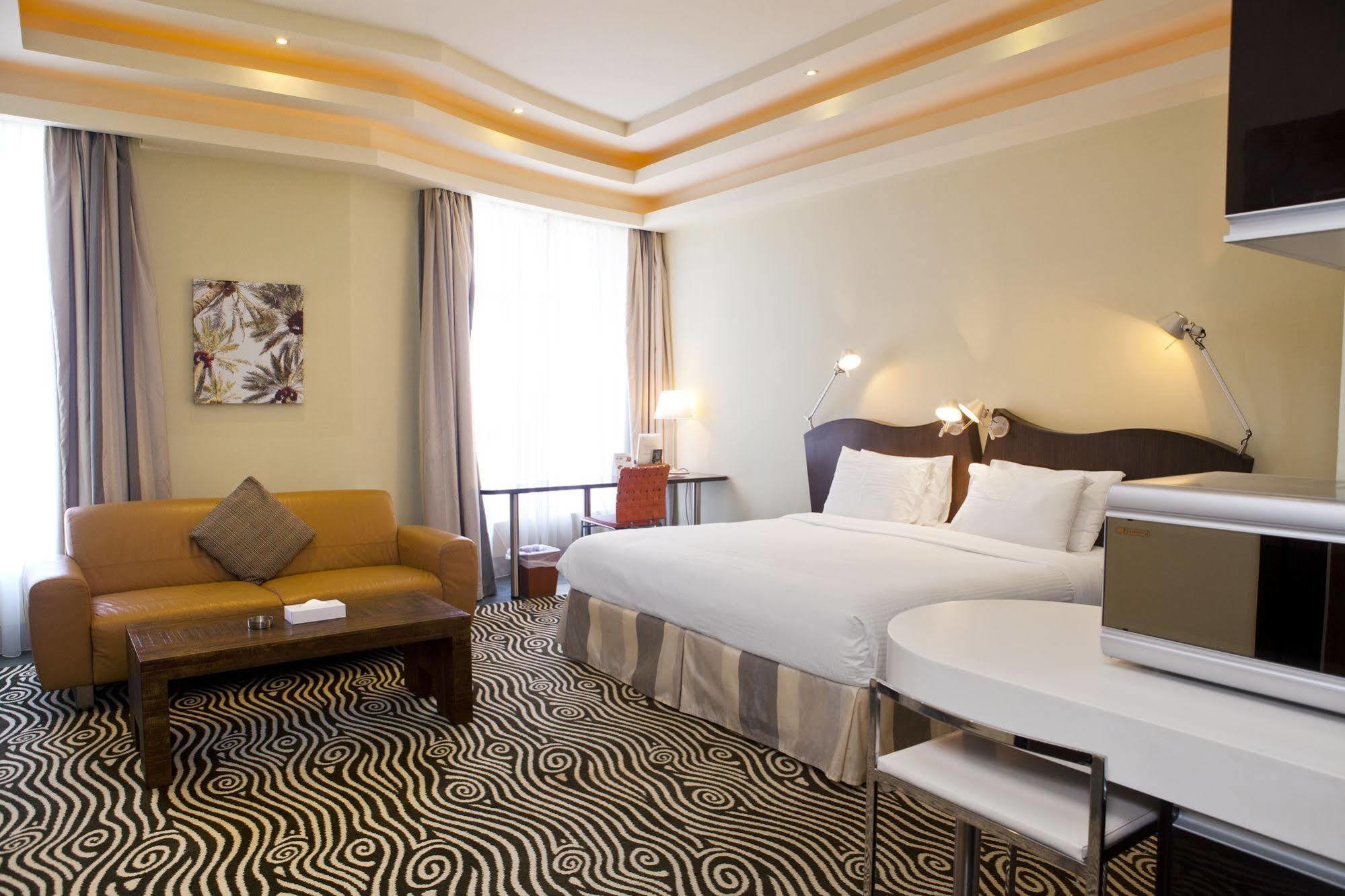 Al Raya Suites Hotel Manama Eksteriør billede